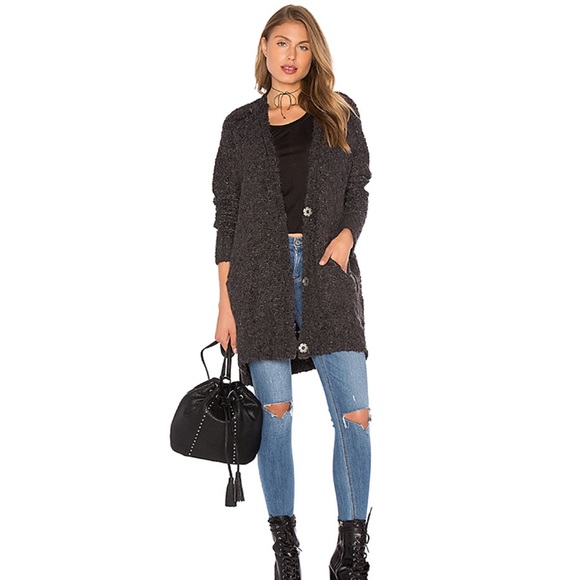 ✖️SOLD✖️Free People Oversized Boucle Snap Cardigan - Picture 3 of 7